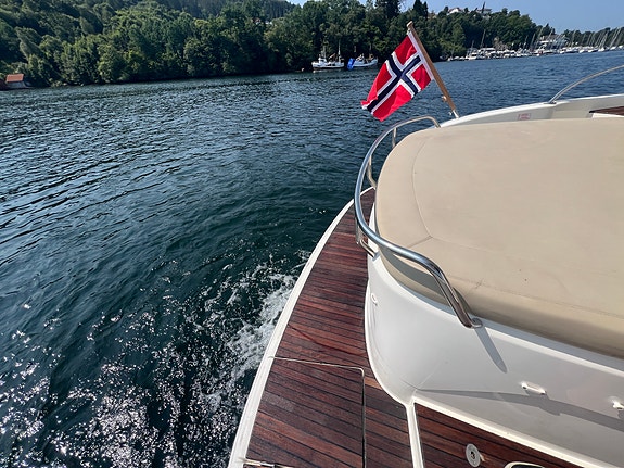 Bavaria 28 Sport, skipsreg, NY EVC, luftvarmer, baugpropell, ankervinsj 19 of 30