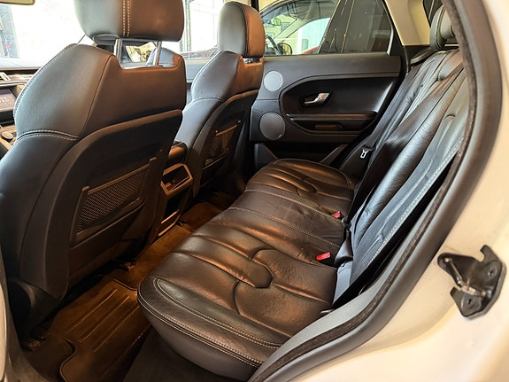Land Rover Range Rover Evoque 15 of 23