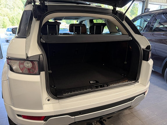 Land Rover Range Rover Evoque 17 of 23