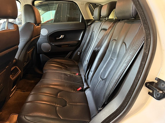 Land Rover Range Rover Evoque 16 of 23