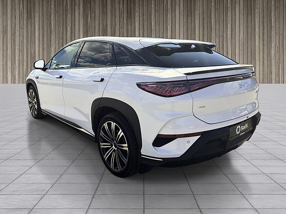 BYD Sealion 7 7 of 14