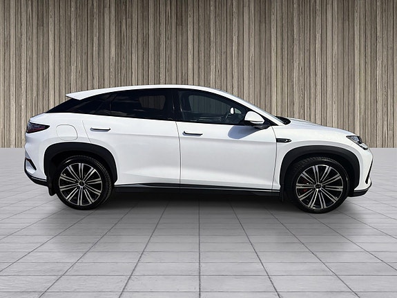 BYD Sealion 7 4 of 14