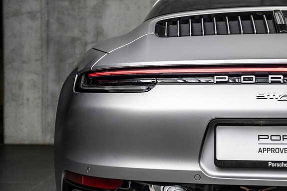 Porsche 911 23 of 30