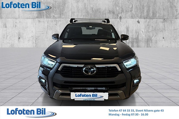 Toyota HiLux 10 of 30