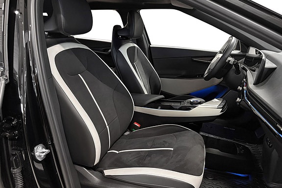 Kia EV6 14 of 30