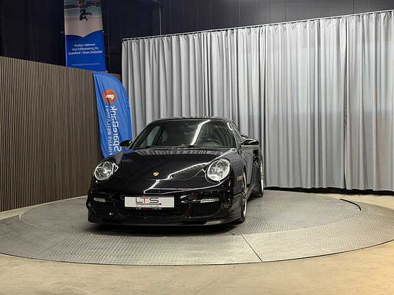 Porsche 911 Turbo 6 of 30