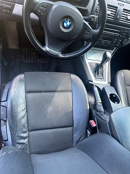 BMW X3 9 of 16