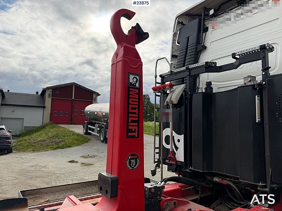 Volvo FH540 8x4 brøyterigget krokbil m/ underliggende skjær og 24T krok. SE VIDEO 28 of 30