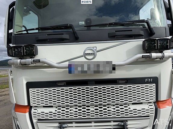 Volvo FH540 8x4 brøyterigget krokbil m/ underliggende skjær og 24T krok. SE VIDEO 10 of 30