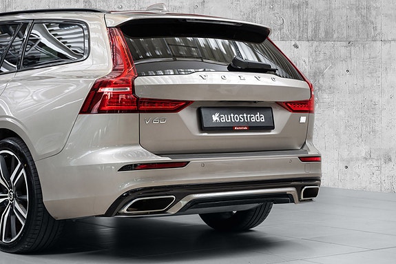 Volvo V60 6 of 30