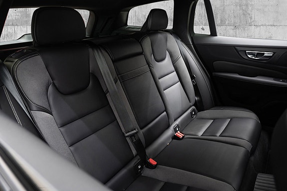 Volvo V60 26 of 30