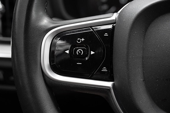 Volvo V60 22 of 30