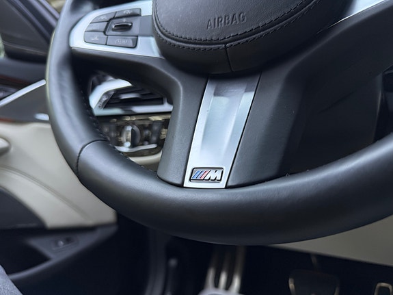 BMW 540i 20 of 30