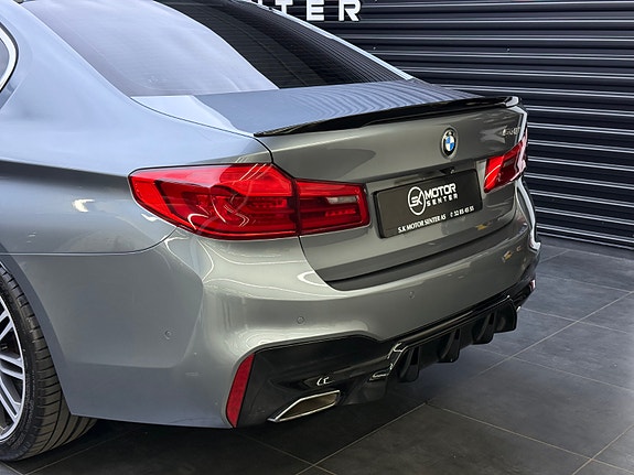 BMW 540i 10 of 30