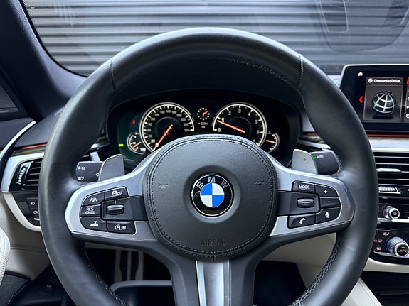 BMW 540i 19 of 30