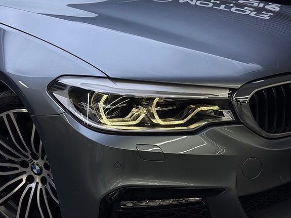 BMW 540i 5 of 30