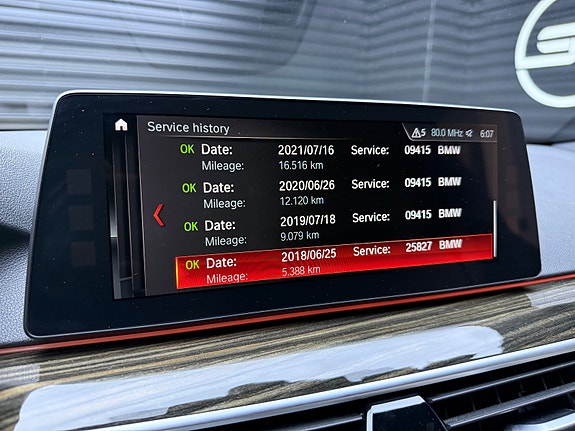 BMW 540i 30 of 30