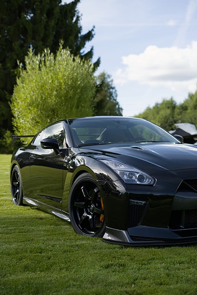 Nissan GT-R 2 of 30