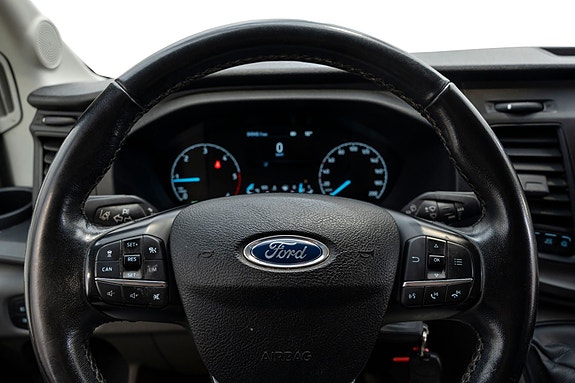 Ford Transit 17 of 26