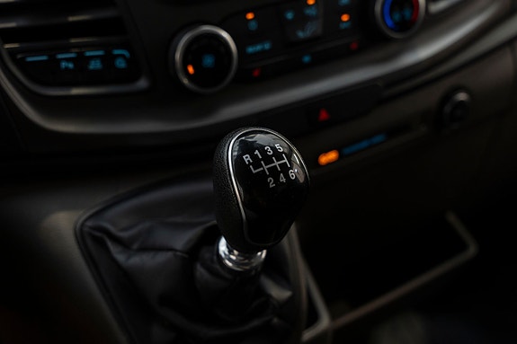 Ford Transit 15 of 26