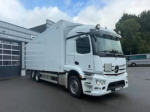 Mercedes-Benz Actros 2546L 8 of 12