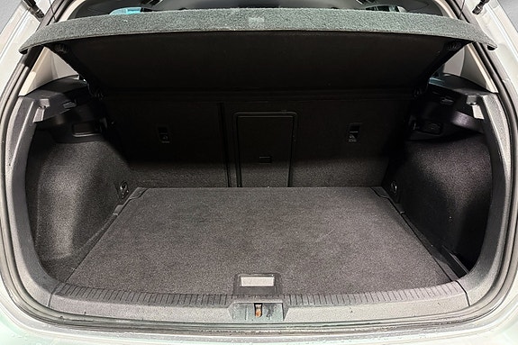 Volkswagen e-Golf VII 20 of 20