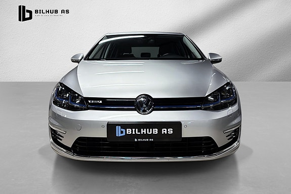 Volkswagen e-Golf VII 3 of 20