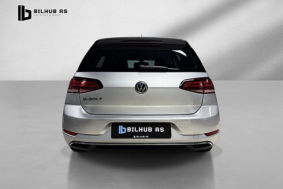 Volkswagen e-Golf VII 7 of 20