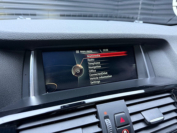 BMW X3 21 of 30