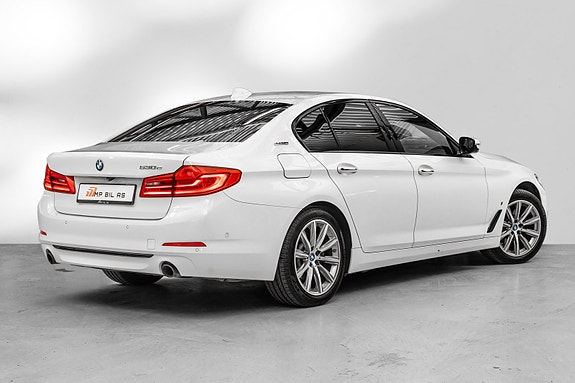 BMW 3 of 30