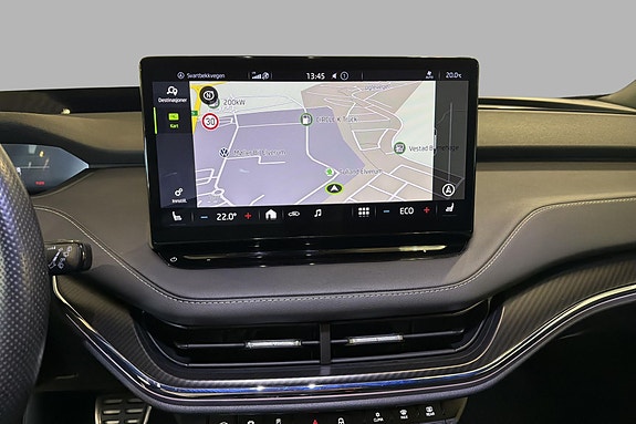 Skoda Enyaq 14 of 19