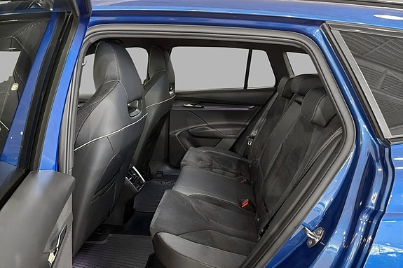 Skoda Enyaq 16 of 19