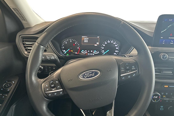 Ford Kuga 9 of 24