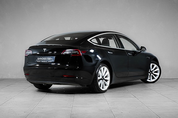 Tesla Model 3 4 of 22