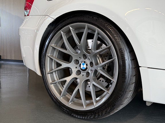 BMW 1M 6 of 29