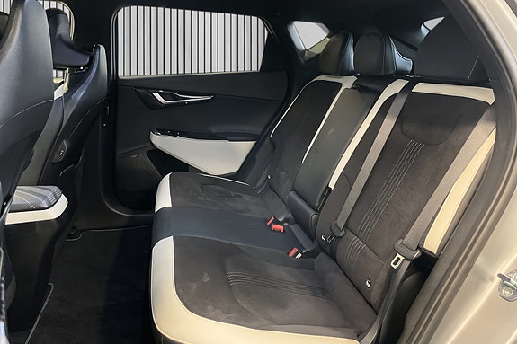 Kia EV6 23 of 25