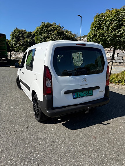 Citroen Berlingo 3 of 30