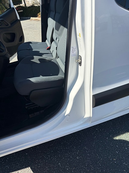 Citroen Berlingo 17 of 30