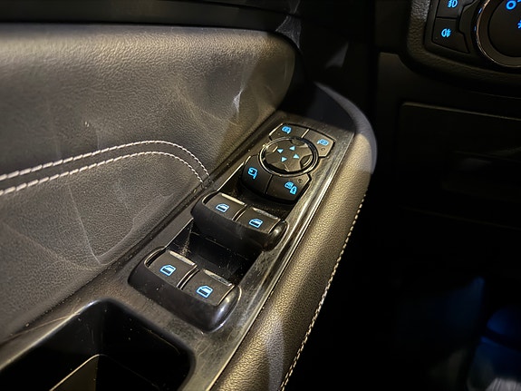 Ford S-MAX 20 of 30