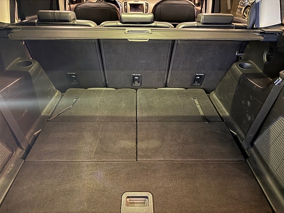 Ford S-MAX 28 of 30