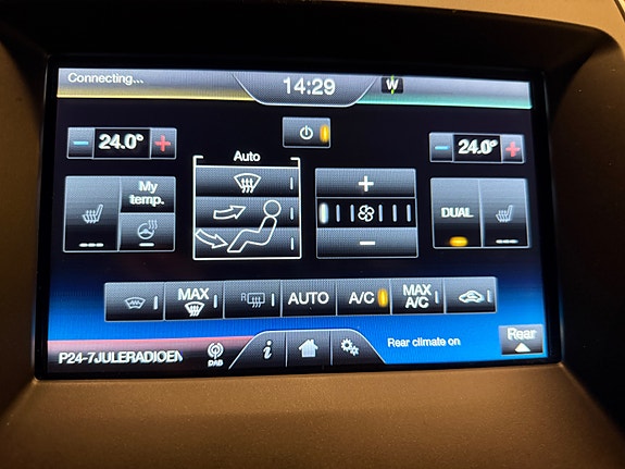 Ford S-MAX 17 of 30