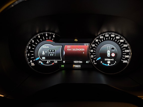 Ford S-MAX 11 of 30