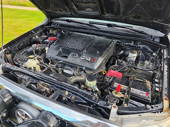 Toyota HiLux 8 of 20