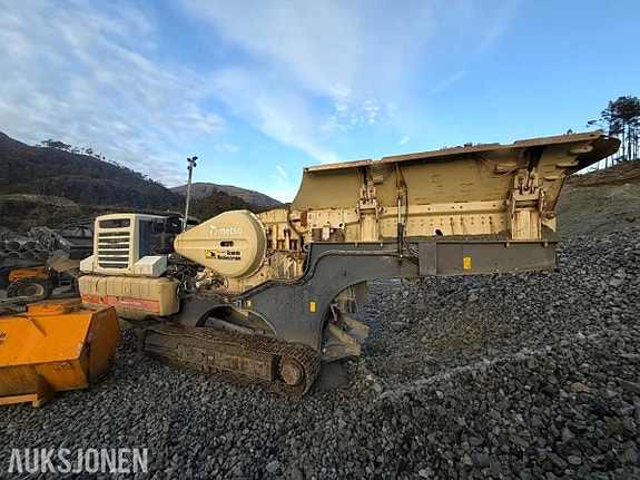 Metso LOKOTRACK LT106S / Nordberg C106 5 of 17