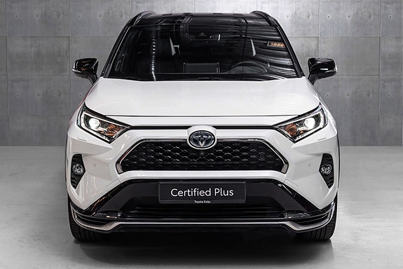Toyota RAV4 Plug-in Hybrid 8 of 30
