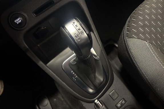 Renault Captur 11 of 18
