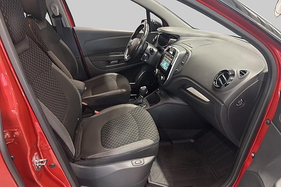 Renault Captur 14 of 18