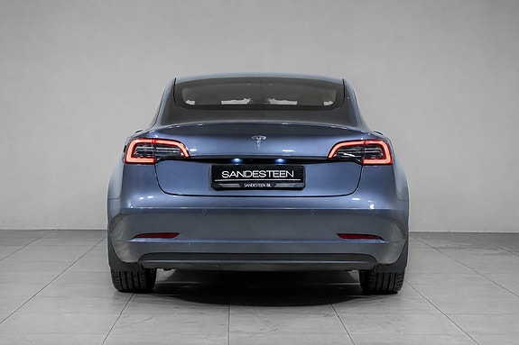 Tesla Model 3 5 of 23