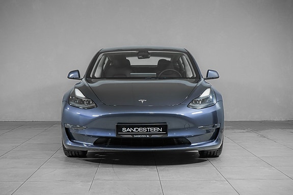 Tesla Model 3 2 of 23