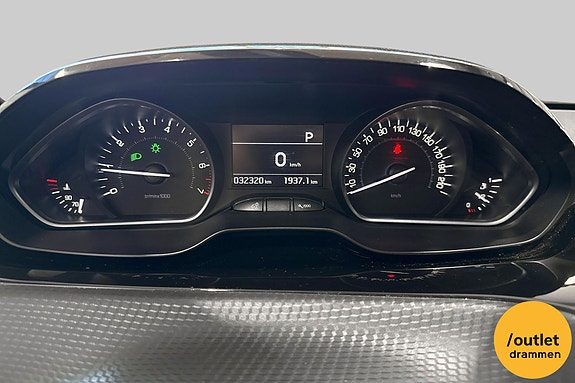 Peugeot 208 15 of 22